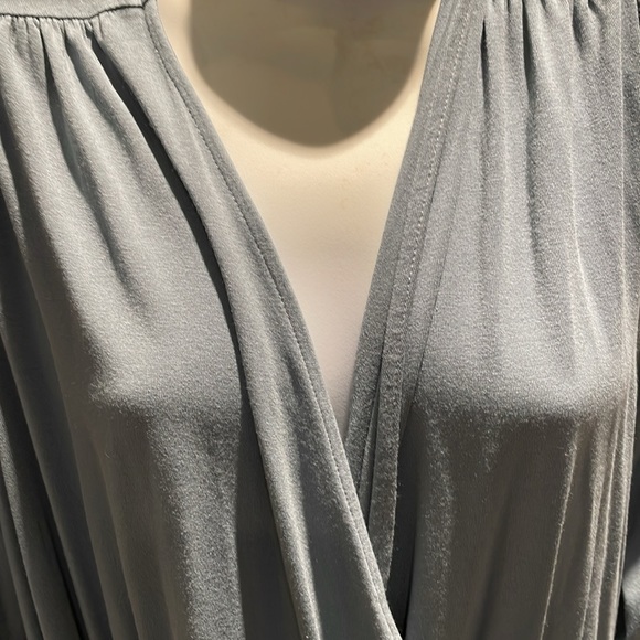 Ralph Lauren designer top. - Picture 2 of 6